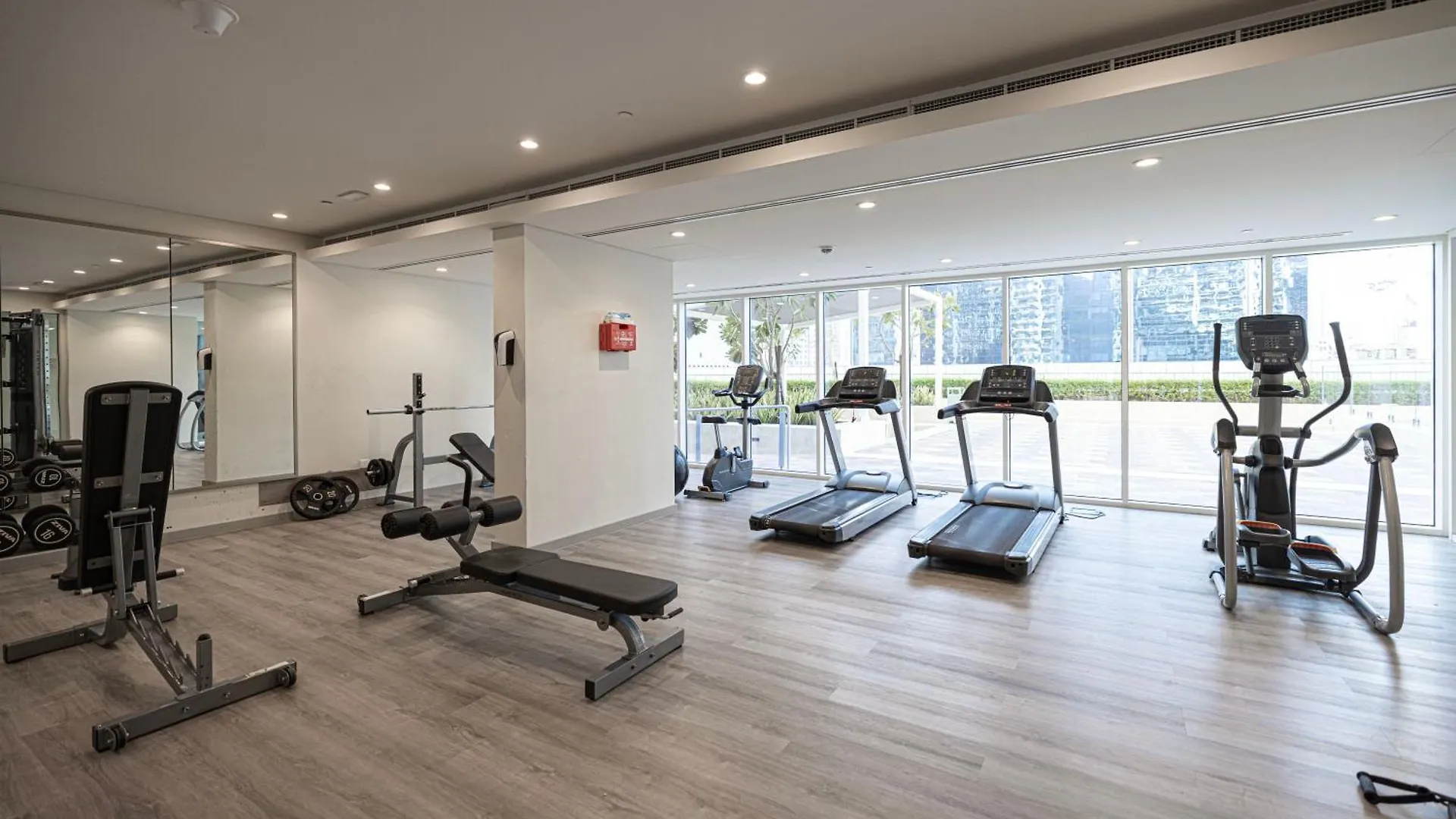 New Designed 2-Br Downtown Dubai Apartment 0*,
