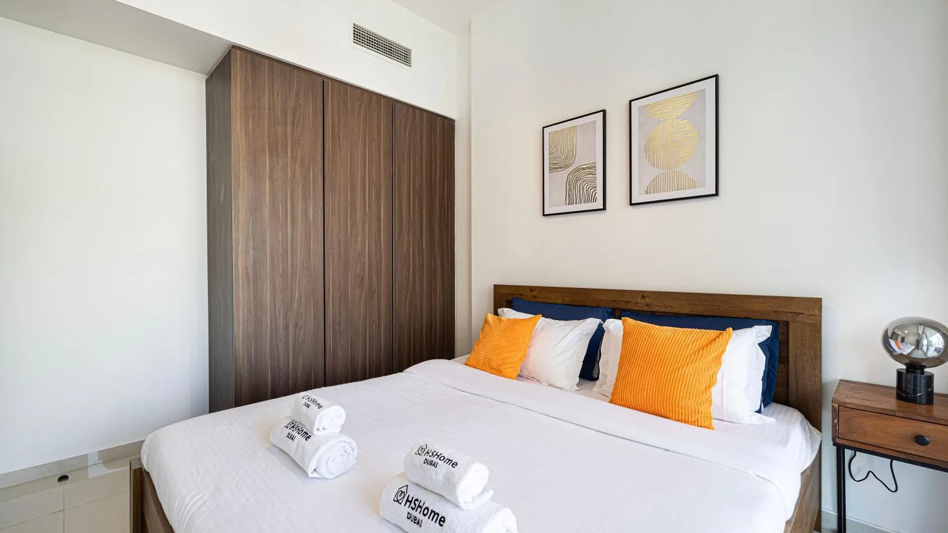 New Designed 2-Br Downtown Dubai Apartment