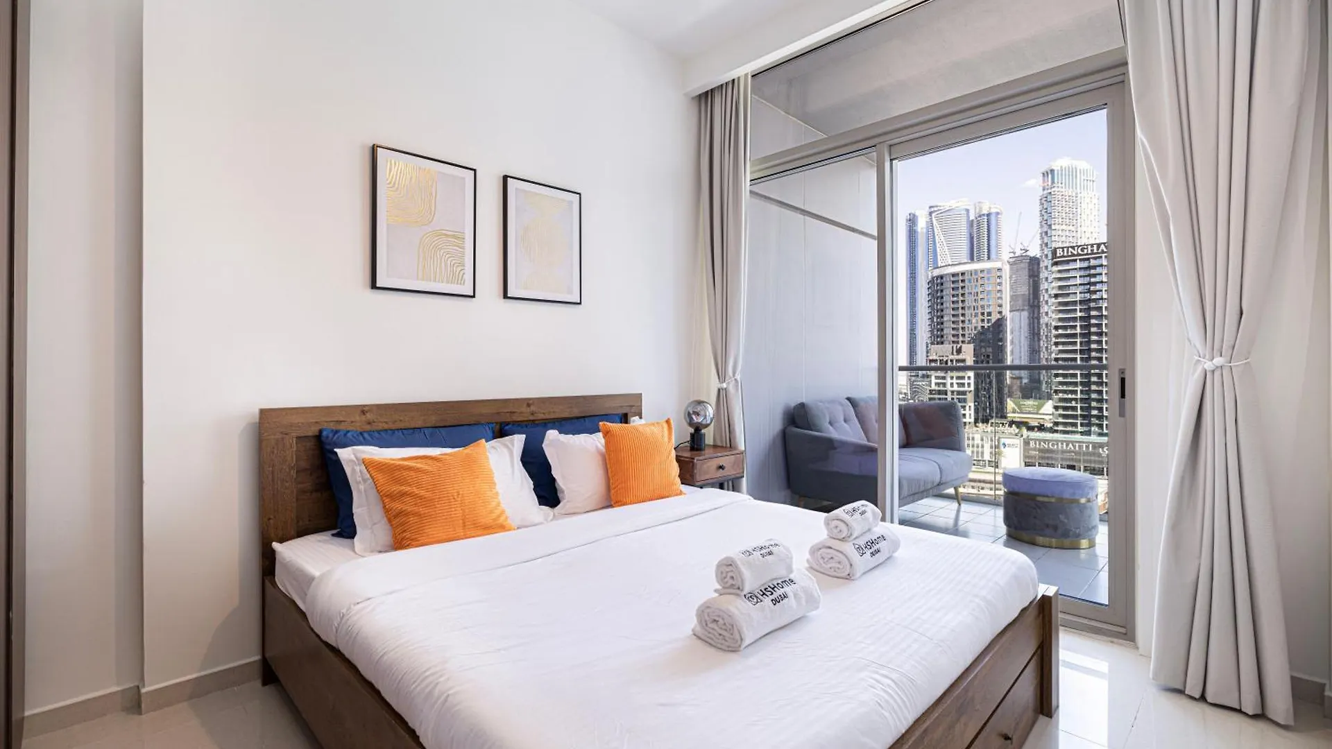 New Designed 2-Br Downtown Dubai Apartment